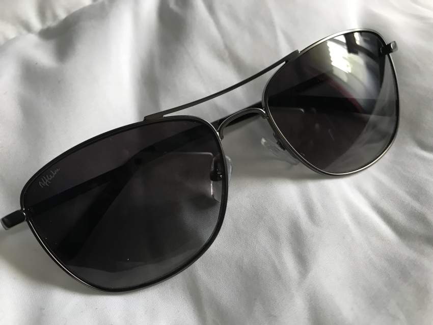 Lunettes neuves AFFLELOU  - 4 - Others  on Aster Vender