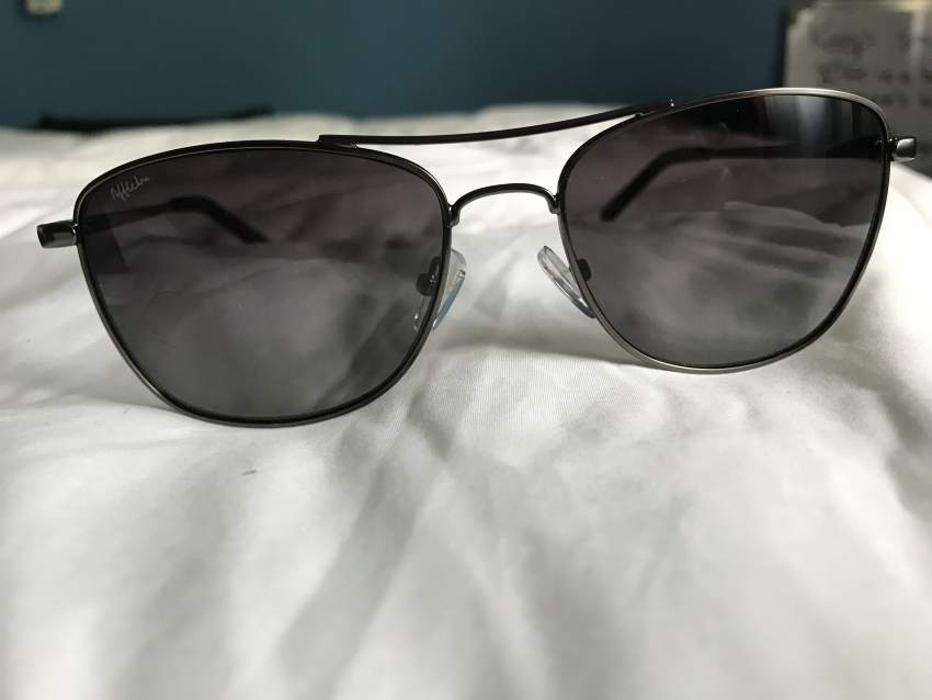 Lunettes neuves AFFLELOU  - 2 - Others  on Aster Vender