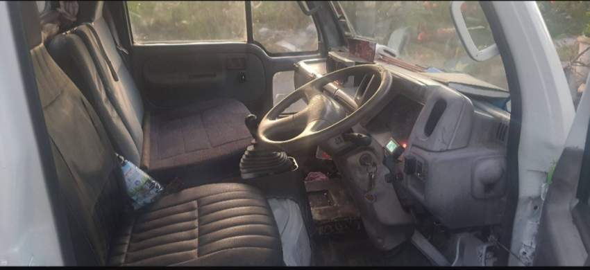 Camion nissan Avendre - 2 - Small trucks (Camionette)  on Aster Vender