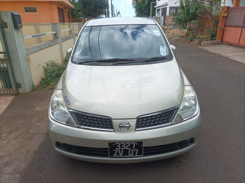 Armand - 1 - Family Cars  on Aster Vender