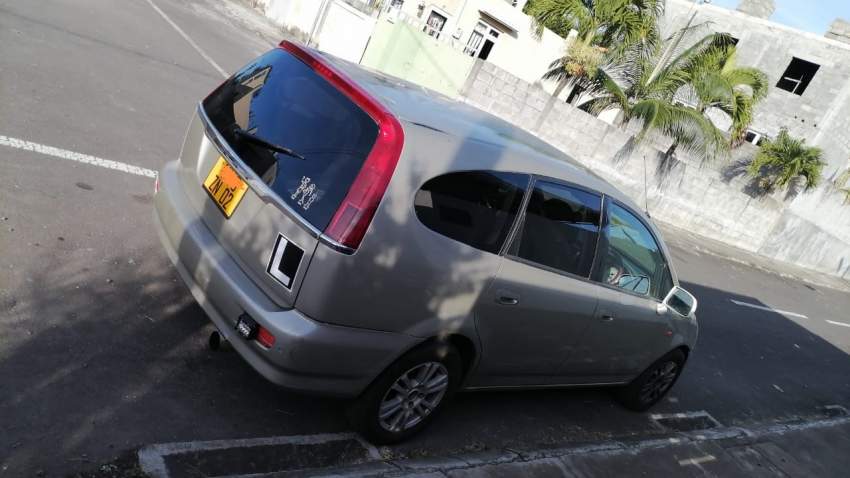 Honda - 3 - Family Cars  on Aster Vender