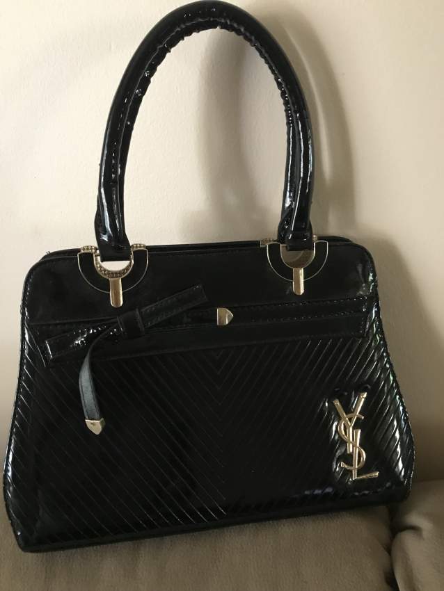 Handbag black - 0 - Other Accessories  on Aster Vender