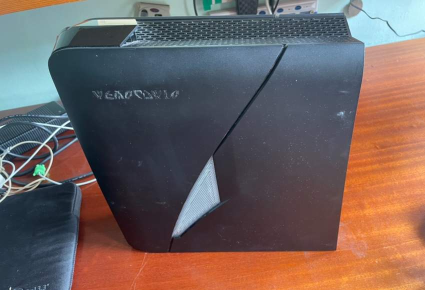 Alienware x51 R1 compact PC - 4 - PC (Personal Computer)  on Aster Vender