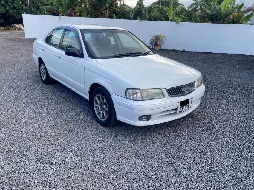 Nissan Sunny B15 on Aster Vender
