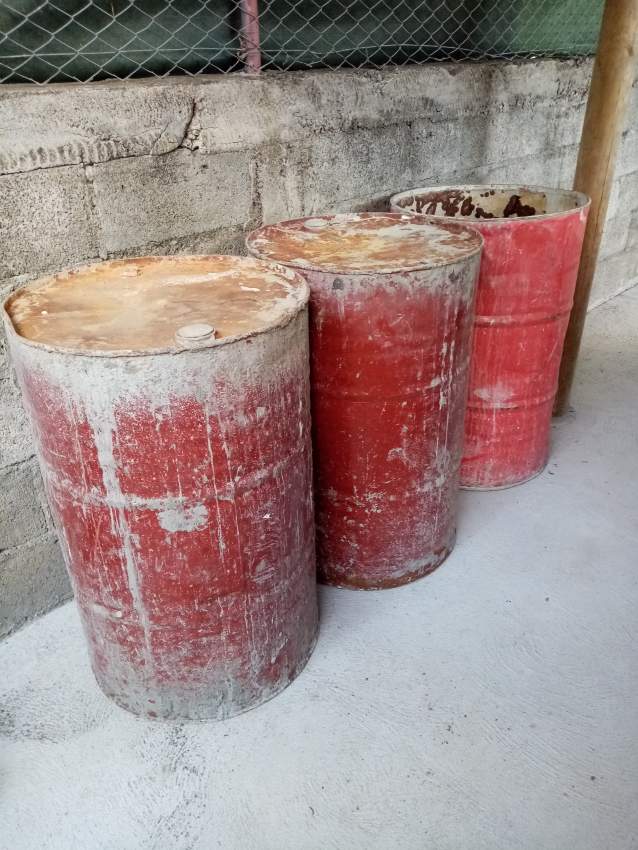 3 fûts métalliques SECOND HAND - 0 - Others  on Aster Vender