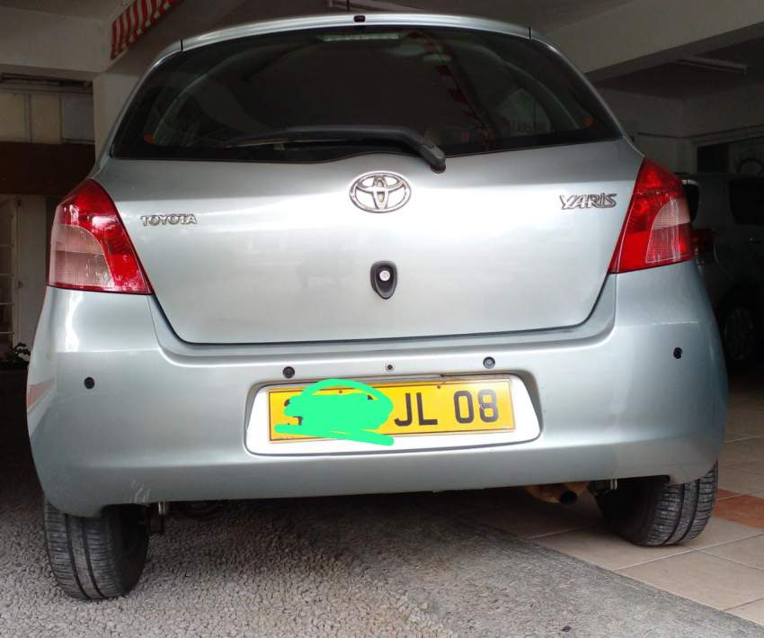 Toyota Yaris 2008 on Aster Vender