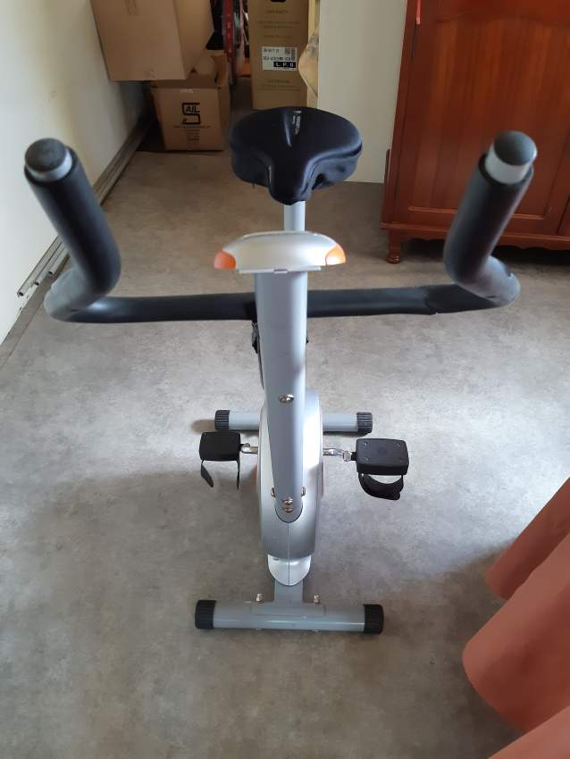 VÉLO MAGNÉTIQUE JDM SPORTS ES-8501 - 1 - Others  on Aster Vender