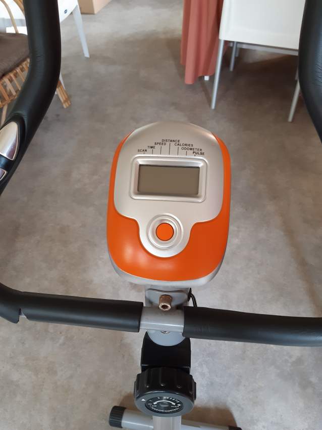 VÉLO MAGNÉTIQUE JDM SPORTS ES-8501 - 0 - Others  on Aster Vender