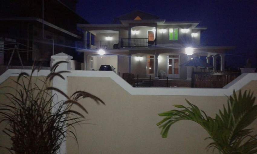 Maison à vendre  - 0 - House  on Aster Vender