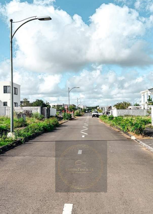 Morcellement Aurea - Côte d'Or - 12.5 perches - 2 - Land  on Aster Vender