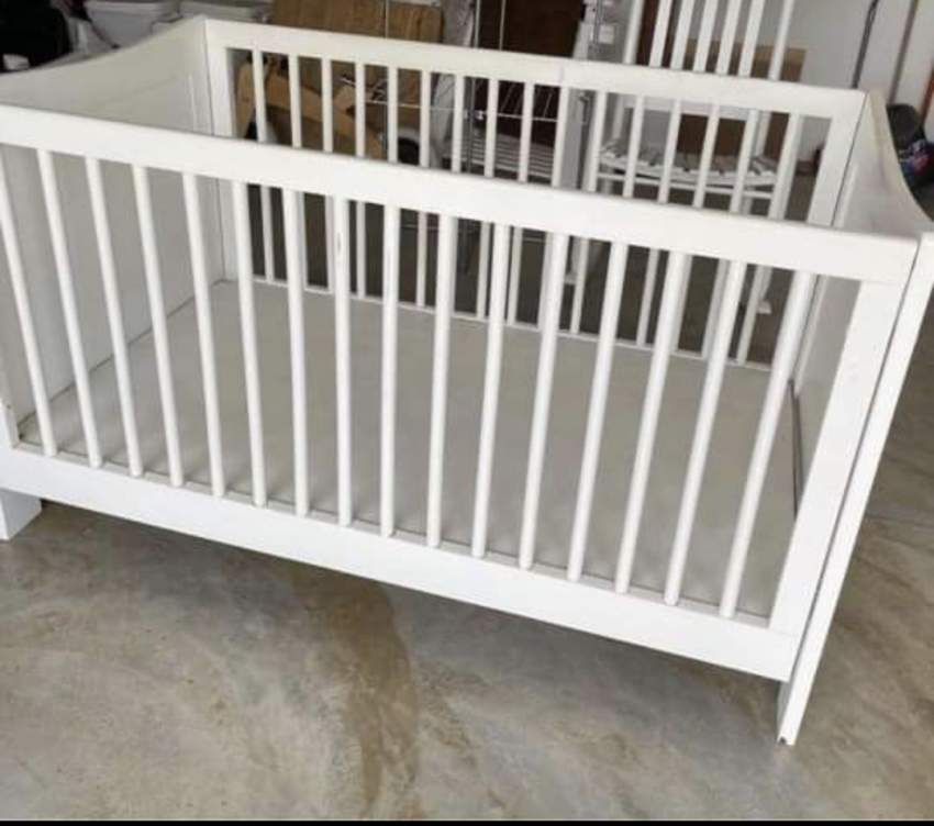 Baby crib with mattress - 0 - Kids Stuff  on Aster Vender