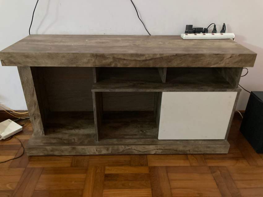 Meuble - 1 - Tables  on Aster Vender