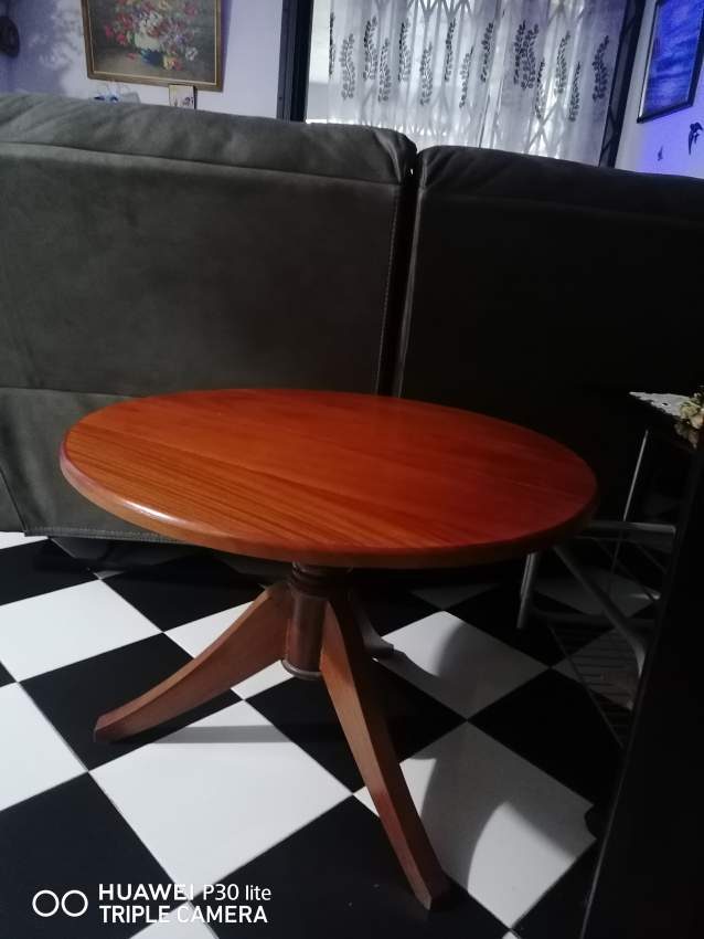 Table du milieu a vendre - 1 - Tables  on Aster Vender