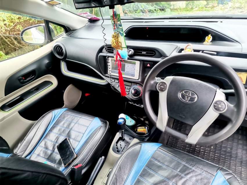 Toyota aqua - 4 - Luxury Cars  on Aster Vender