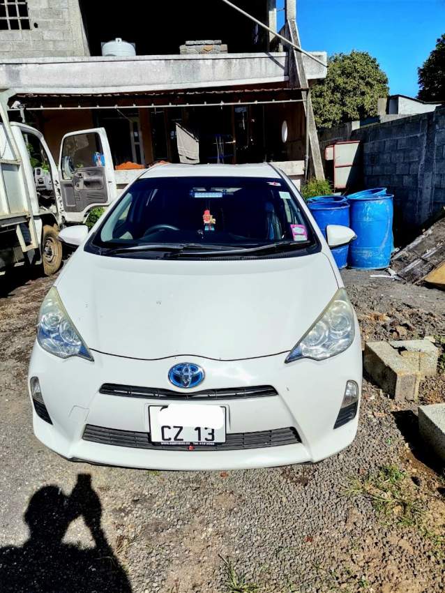 Toyota aqua - 0 - Luxury Cars  on Aster Vender