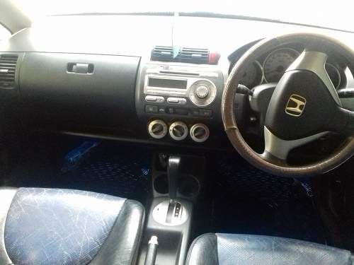 Honda Jazz - 4 - Family Cars  on Aster Vender