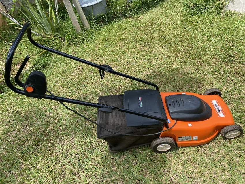 Electric lawnmowers - Oleo Mac K 40 P - 4 - Other building materials  on Aster Vender