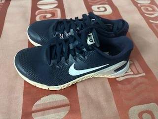 FOR SALE NIKE SHOES WOMAN - 4 - Sports shoes  on Aster Vender