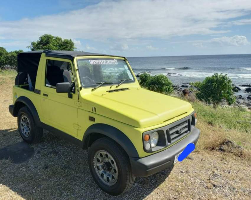 Suzuki Samurai - 3 - Off Roader Cars  on Aster Vender