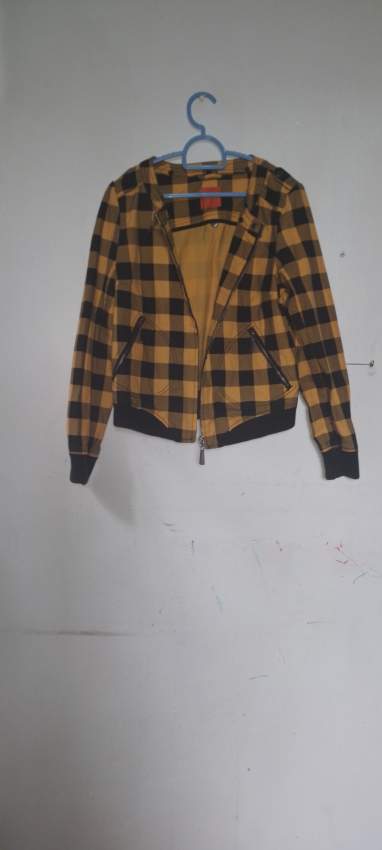 Jacket à carreaux - 1 - Jackets & coats (Women)  on Aster Vender