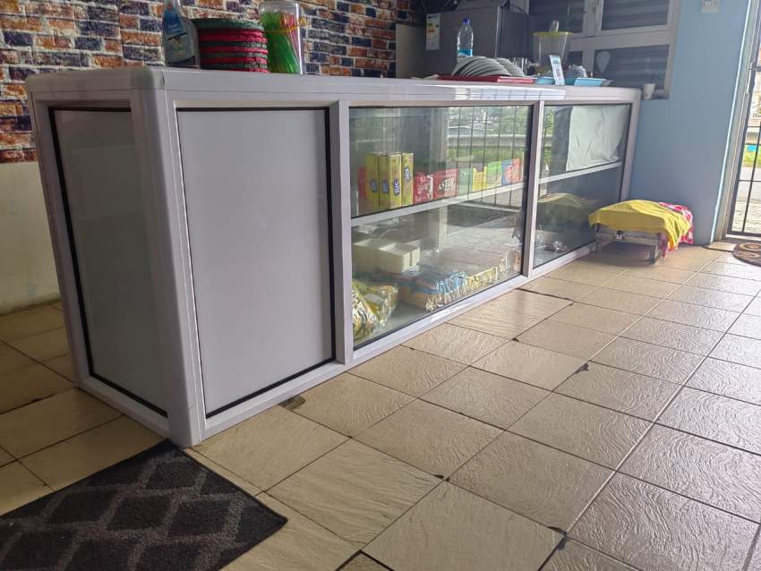 Aluminium Food Showcase - 4 - Others  on Aster Vender