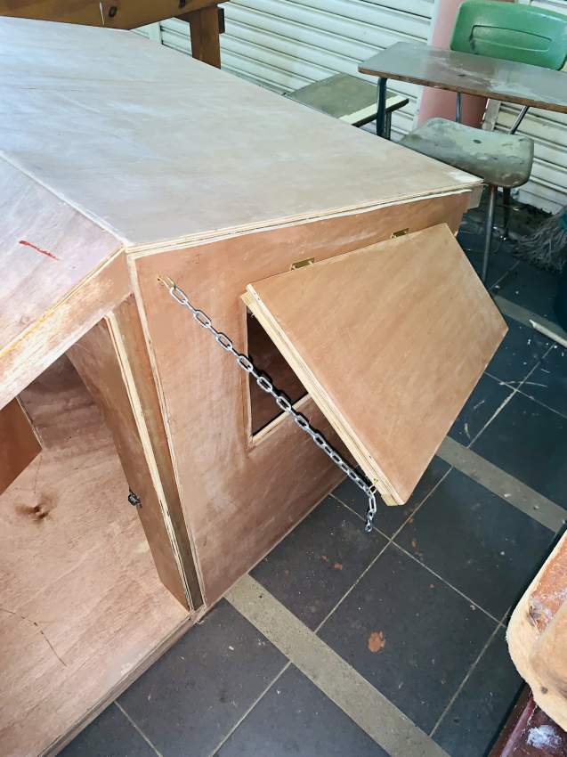 Dog Kennel/ Shelter - 3 - Dogs  on Aster Vender