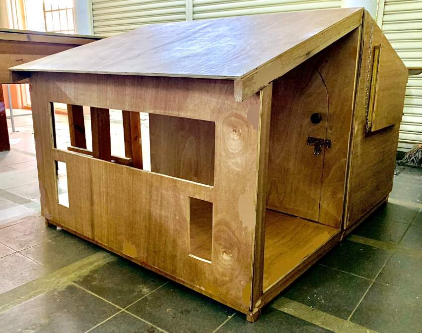 Dog Kennel/ Shelter - 2 - Dogs  on Aster Vender