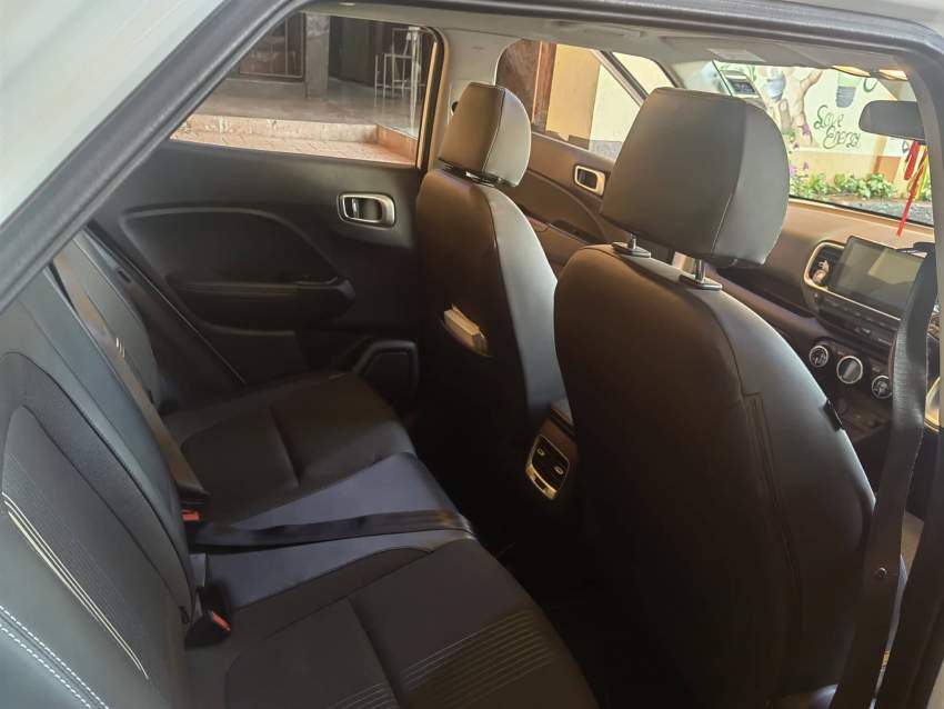 Hyundai Venue - 4 - SUV Cars  on Aster Vender