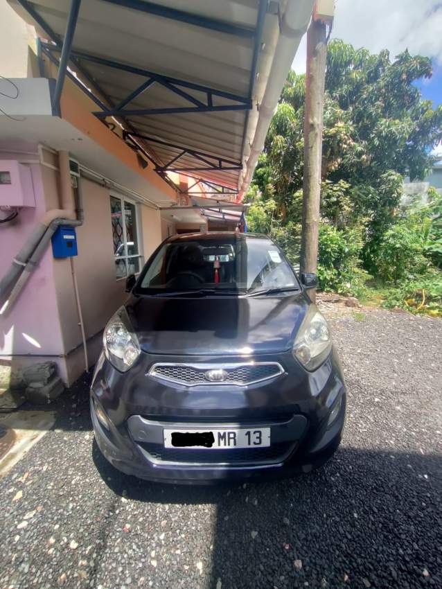 Kia Picanto 2013 for Sale - 5 - Compact cars  on Aster Vender