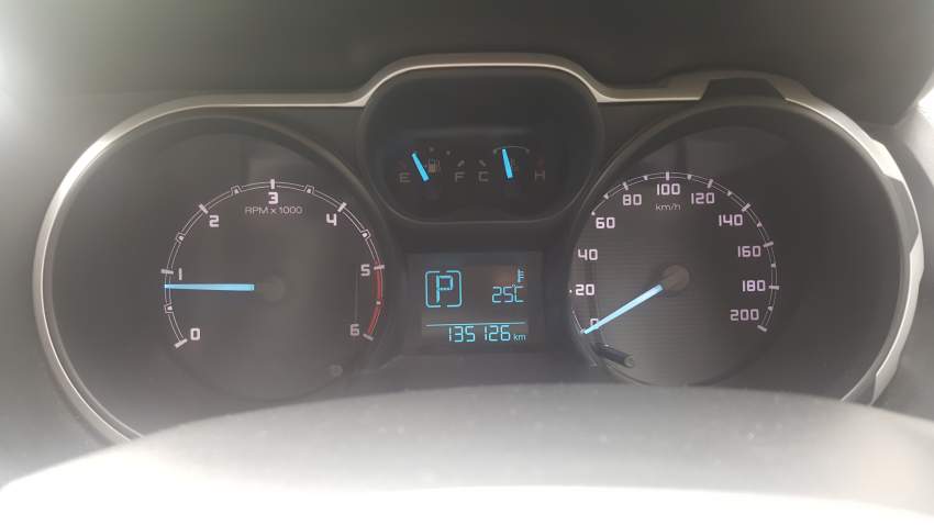 2012 Ford Ranger 3.2 Limited - 8 - Pickup trucks (4x4 & 4x2)  on Aster Vender