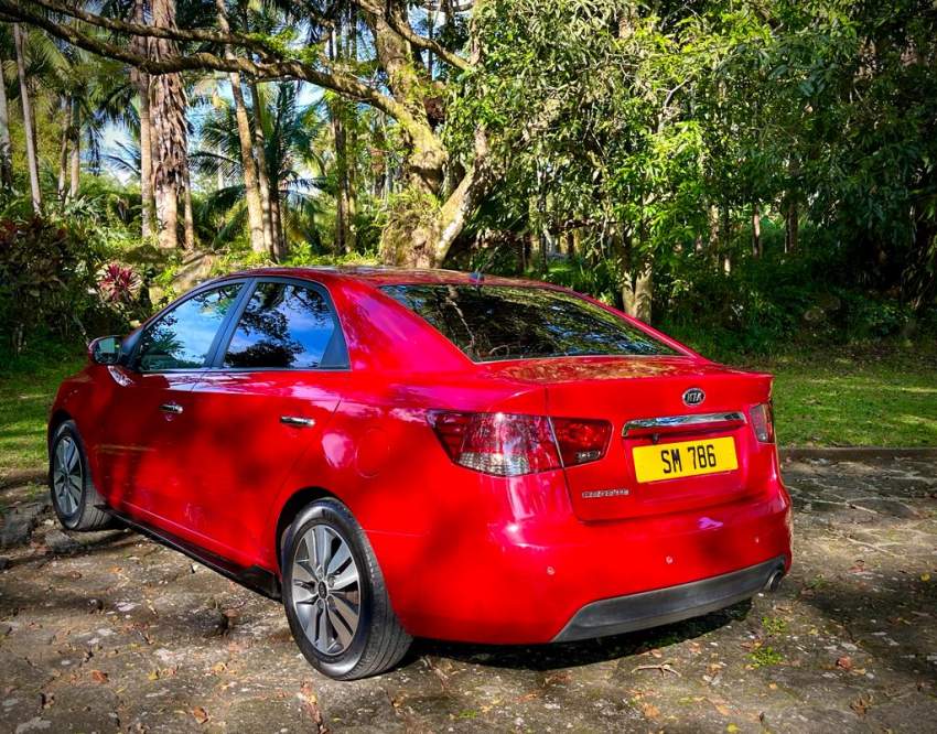 Kia cerato 2012 - 3 - Family Cars  on Aster Vender