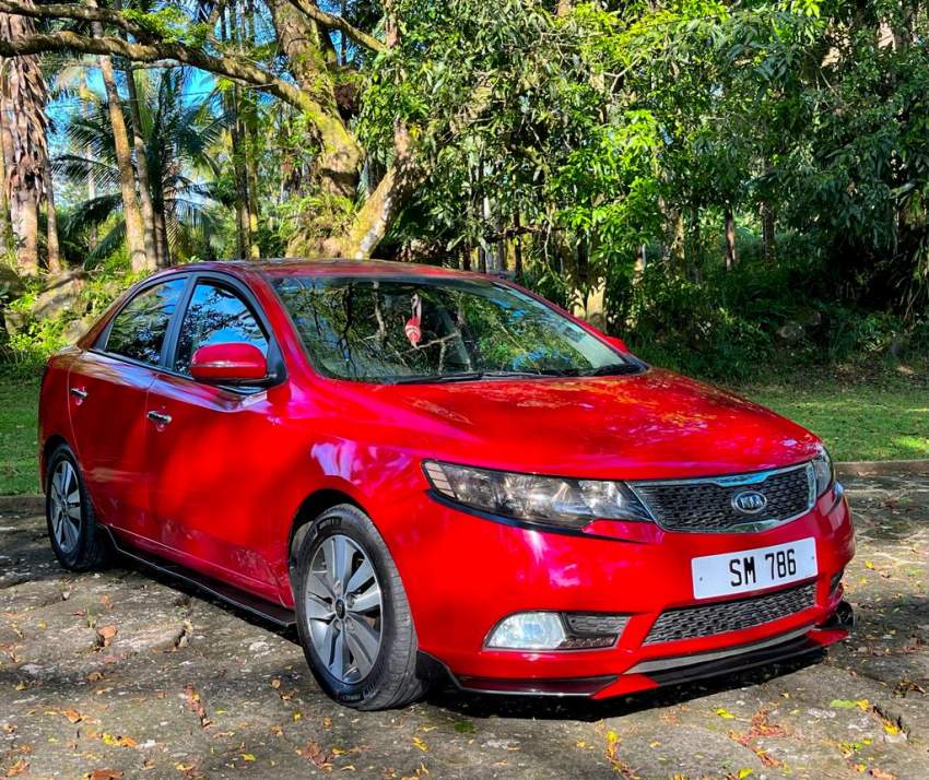 Kia cerato 2012 - 1 - Family Cars  on Aster Vender