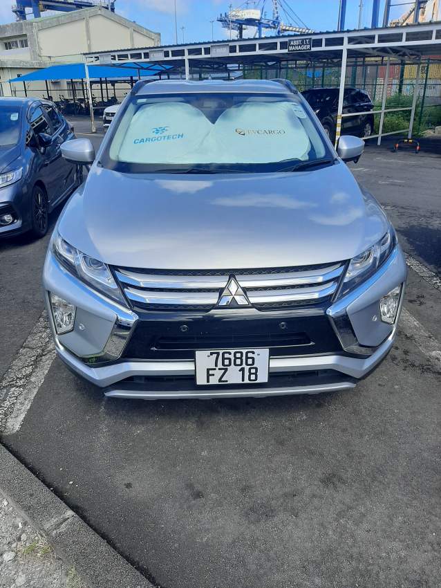 Mit Eclipse Cross Yr 2018 - 1 - SUV Cars  on Aster Vender