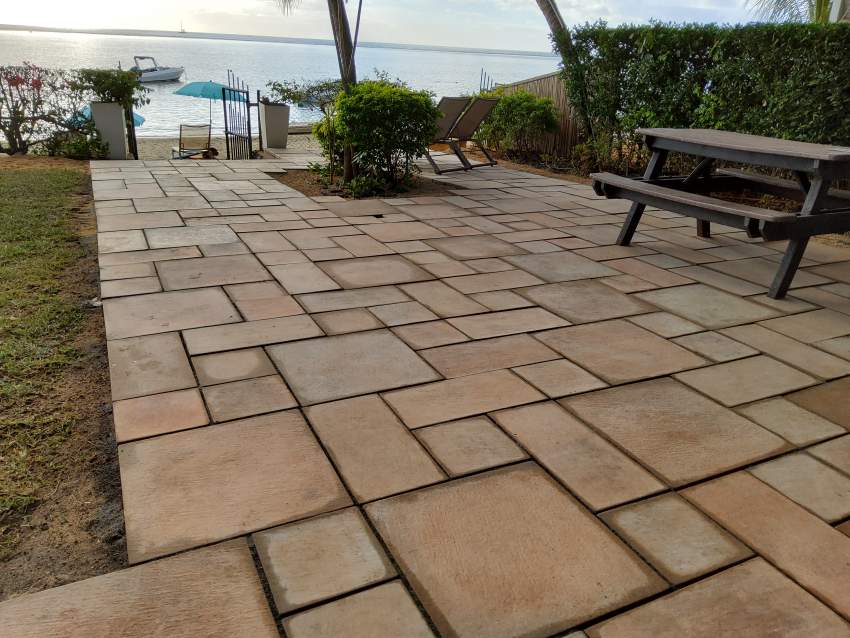 Paving and landscaping - 2 - Home repairs & installation  on Aster Vender