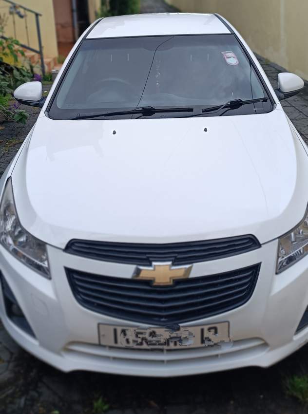 Chevrolet Cruze - 0 - Family Cars  on Aster Vender
