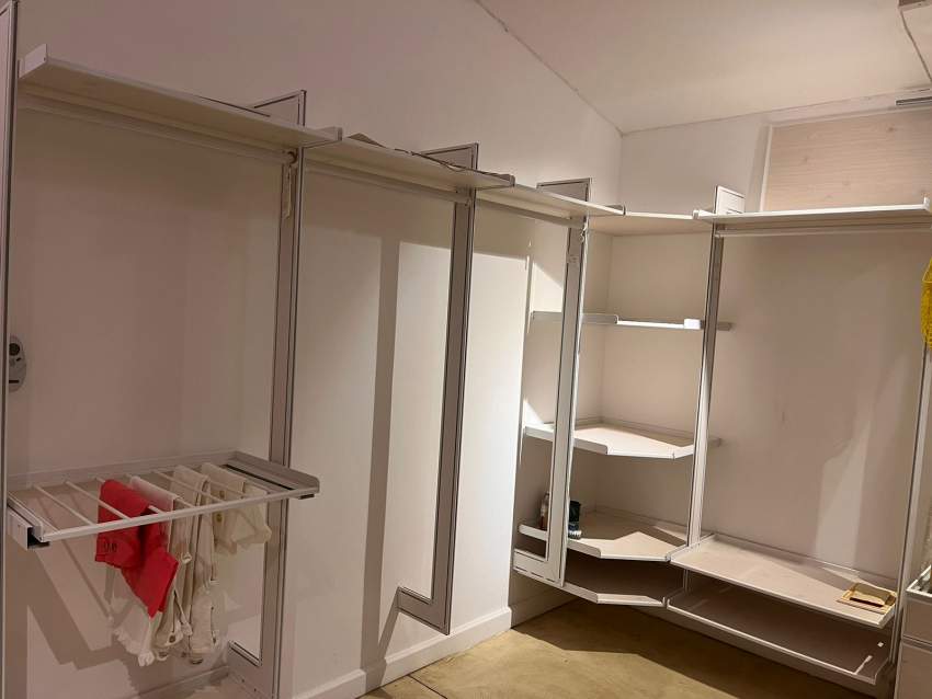 Dressing complet avec rangement - 1 - Bedroom Furnitures  on Aster Vender