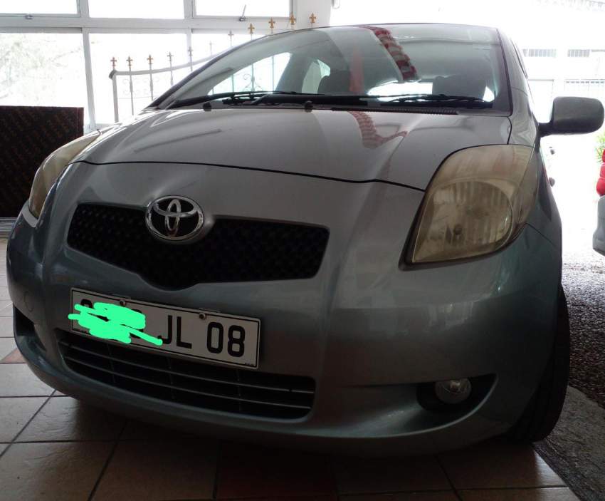 Toyota Yaris 2008 - 2 - Compact cars  on Aster Vender