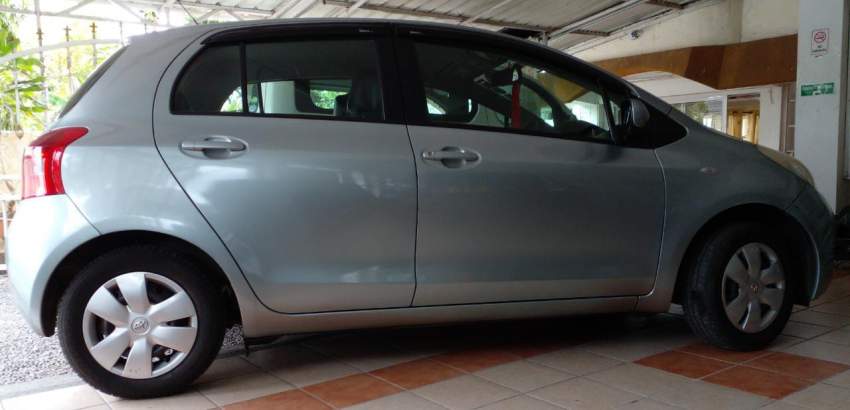 Toyota Yaris 2008 - 1 - Compact cars  on Aster Vender