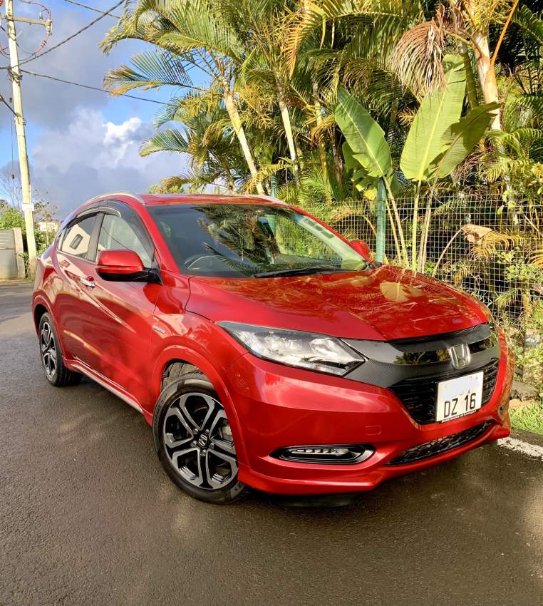 Honda Vezel Hybrid - 0 - SUV Cars  on Aster Vender