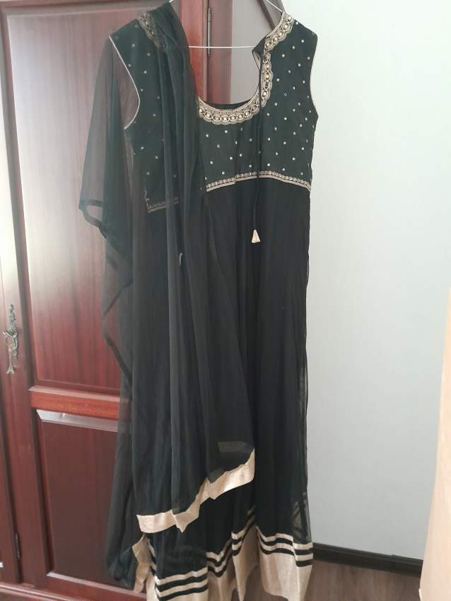 Indian outfit - 0 - Tops (Women)  on Aster Vender