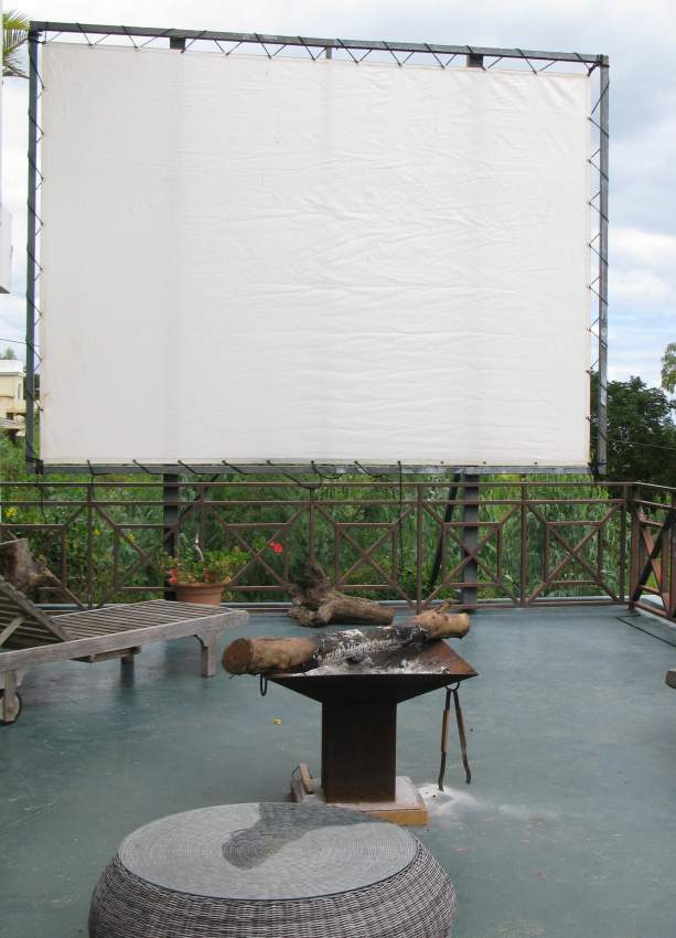 GIANT CINEMA SCREEN 4MX3M - 0 - Garden Furniture  on Aster Vender