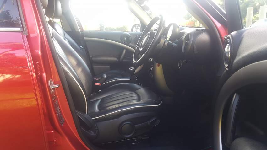 2012 Mini Countryman 1.6 - 5 - Luxury Cars  on Aster Vender