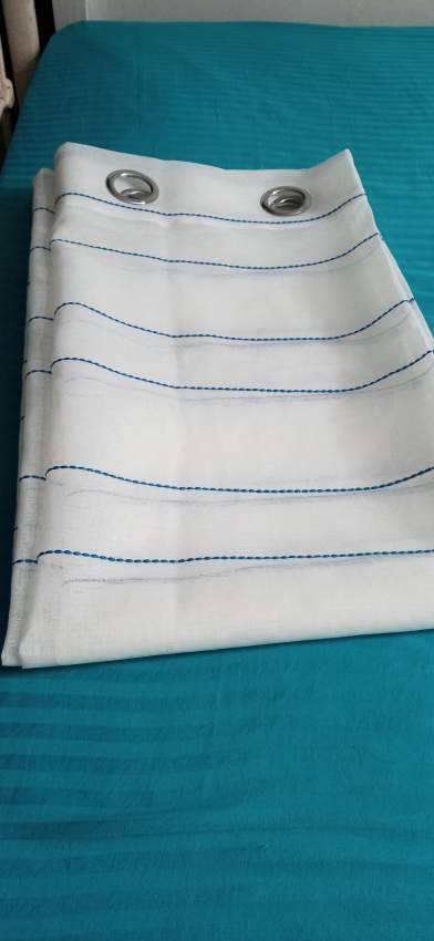 Curtain on Aster Vender