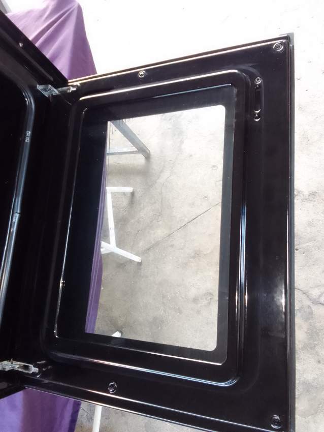 Oven - 0 - Kitchen appliances  on Aster Vender