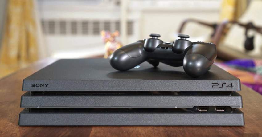 PS4 PRO (1TB 4K HDR) - Excellent Condition With 5 Games - 1 - PlayStation 4 (PS4)  on Aster Vender