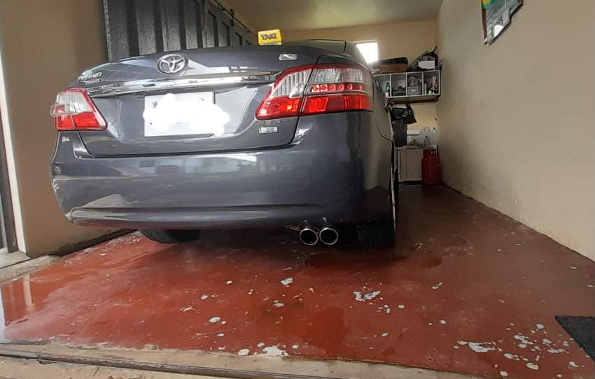 Toyota premio 2013 1.8L - 3 - Luxury Cars  on Aster Vender