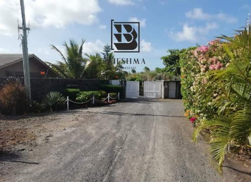 Plot for sale in Royal Road Grand Gaube, near Seaside and Mythic PDS - 2 - Land  on Aster Vender