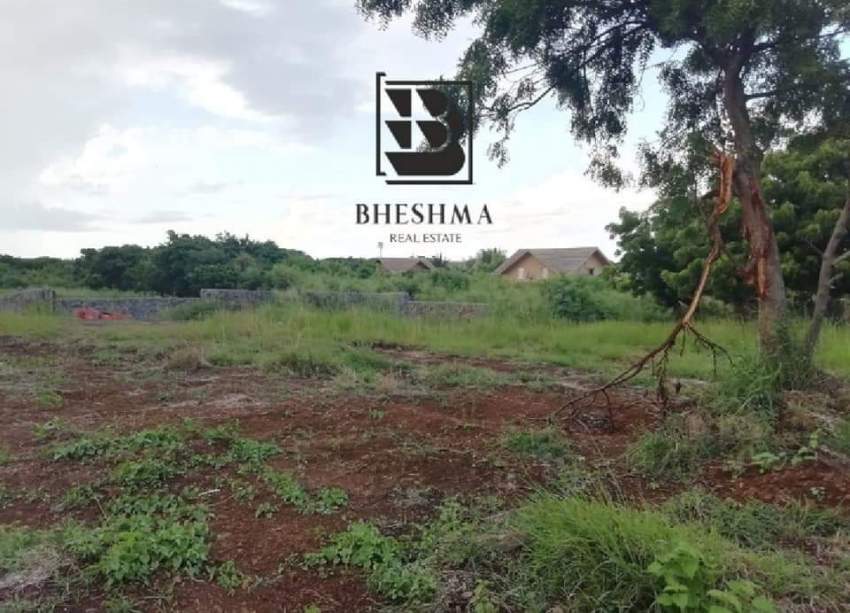 Plot for sale in Royal Road Grand Gaube, near Seaside and Mythic PDS - 1 - Land  on Aster Vender