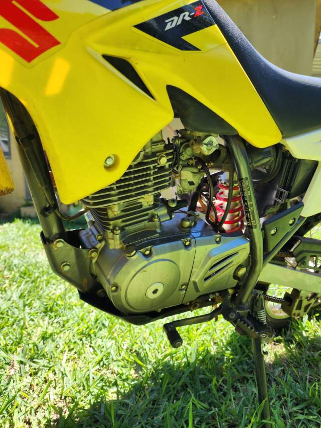 SUZUKI DR-Z 125L OFFROAD & STARTER PACK - 4 - Sports Bike  on Aster Vender
