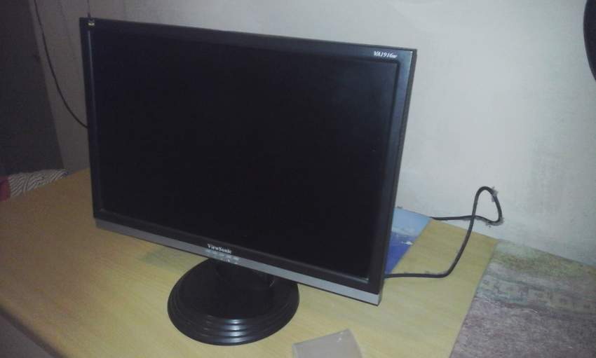 View sonic LCD monitor - 0 - All electronics products  on Aster Vender